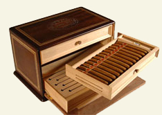 Romeo y Julieta Replica Antigua Humidor med 50 cigarrer Romeo y Julieta Replica Antigua Humidor med 50 cigarrer