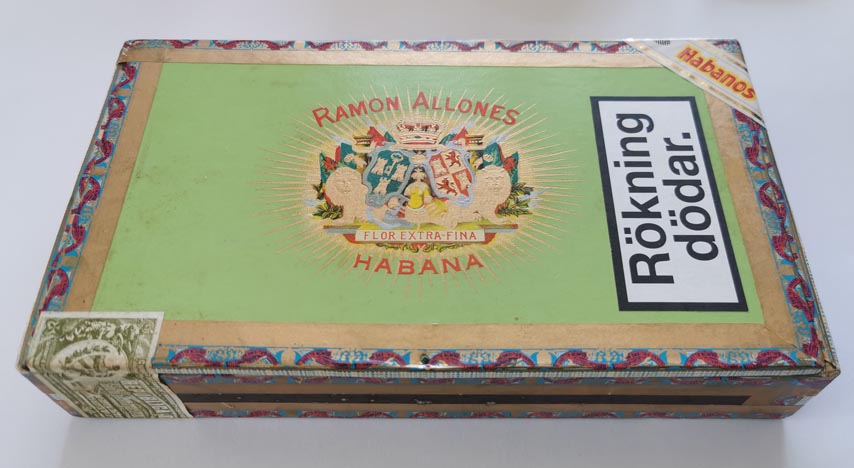 Ramon Allones Small Club Coronas Från April-1999. Ramon Allones Small Club Coronas Från April-1999.